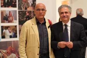 Con l'assessore Nino Daniele alla inaugurazione della Mostra di Un Posto al Sole